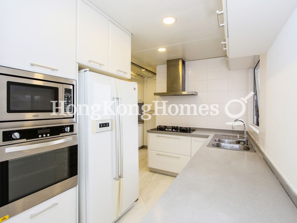 Kitchen — Hong Kong Parkview - Tower 04, Repulse Bay