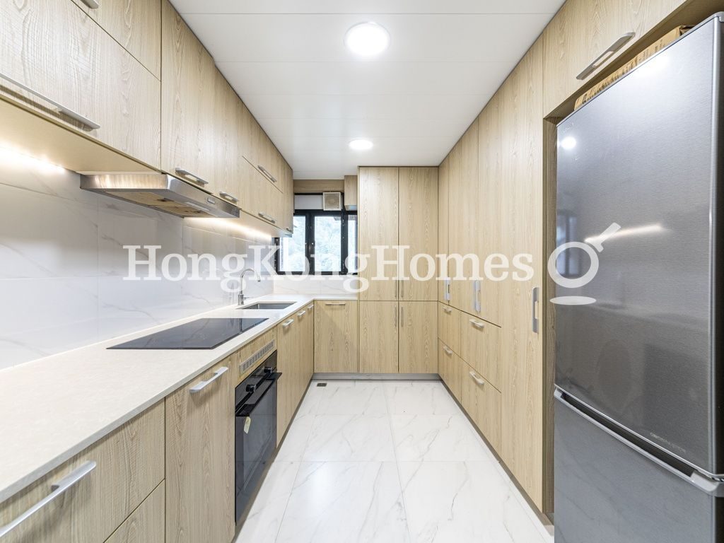 Kitchen — Regent Palisades - Block 03, Pokfulam