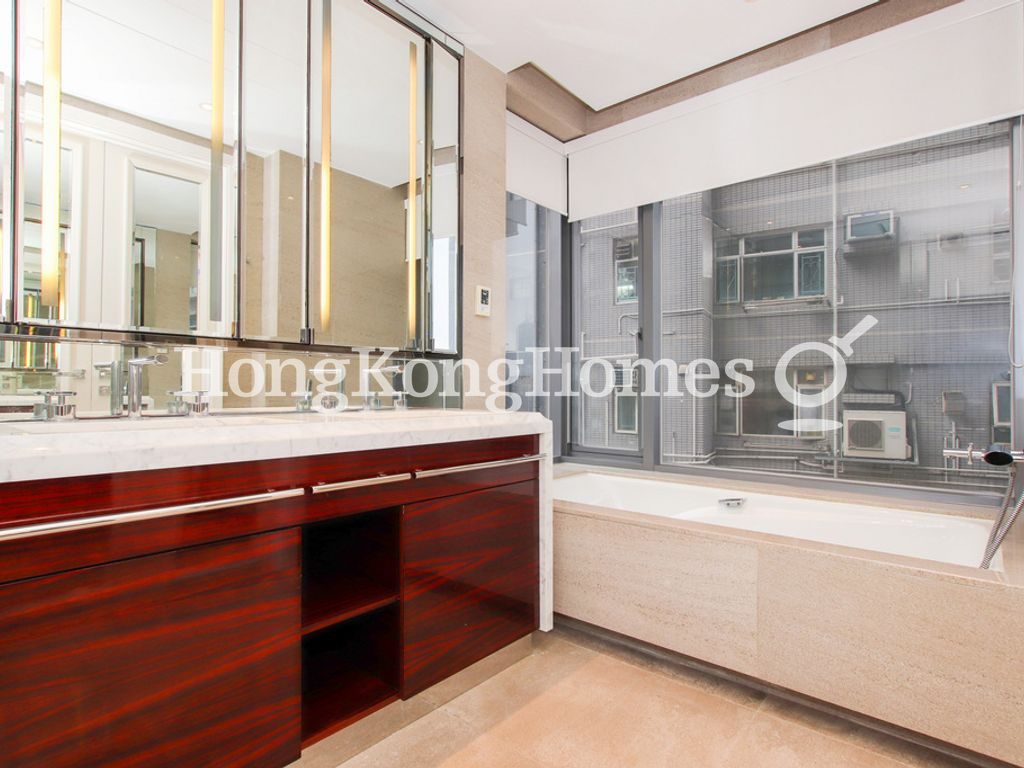 Master Bathroom — Seymour, Mid-levels West