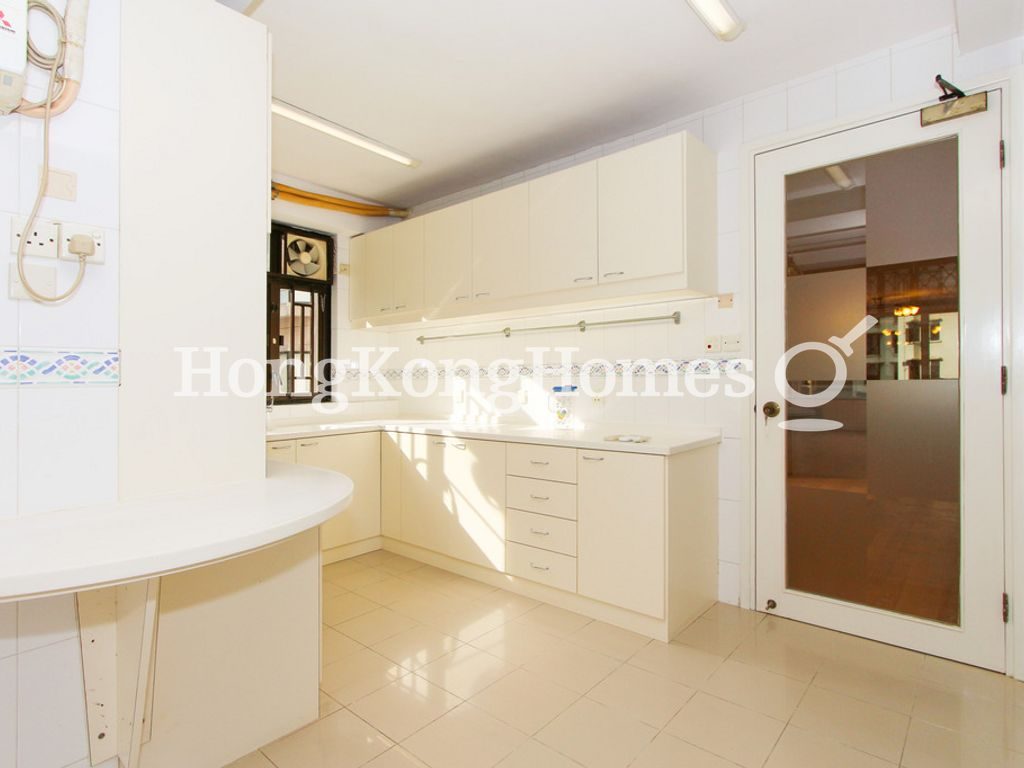 Kitchen — Silvercrest, Mid-levels Central