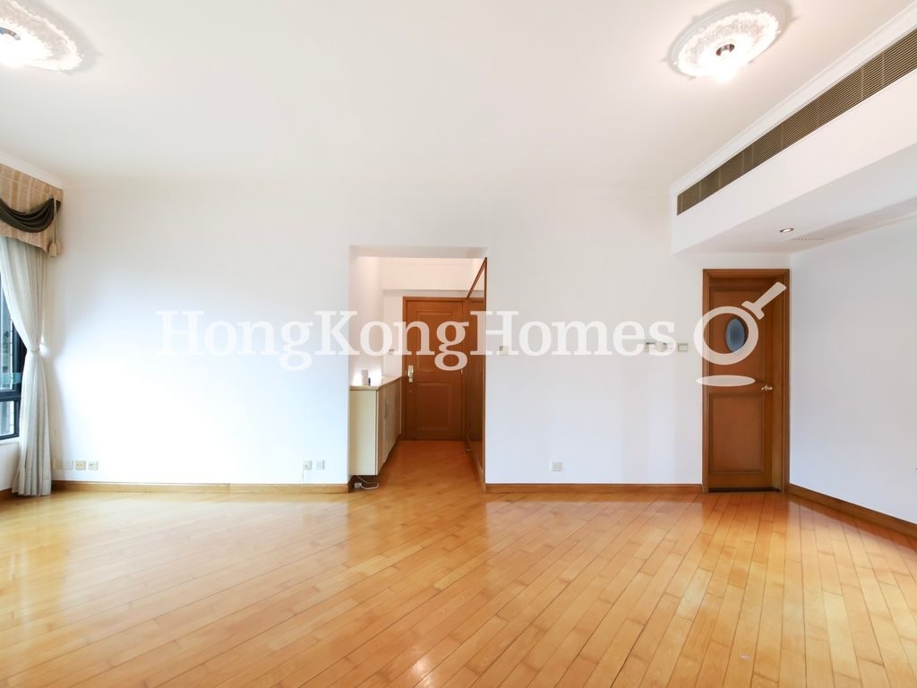 Living and Dining Room — The Leighton Hill - Block 01, Happy Valley
