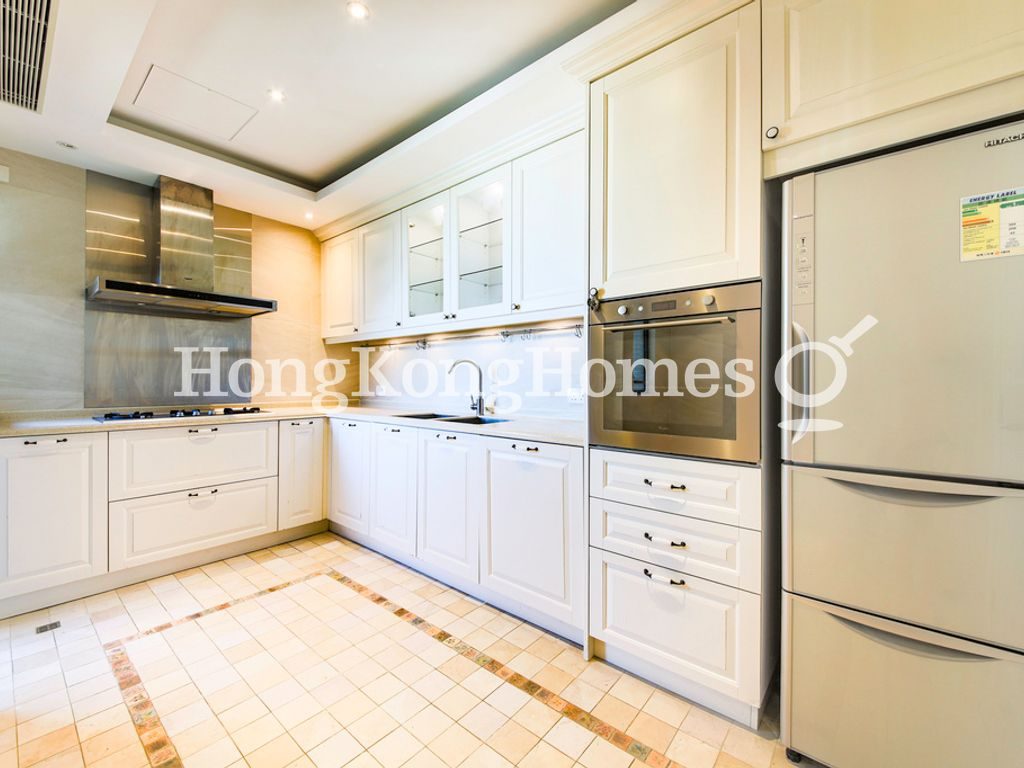 Kitchen — Hillsborough Court - Block 01, Mid-levels Central