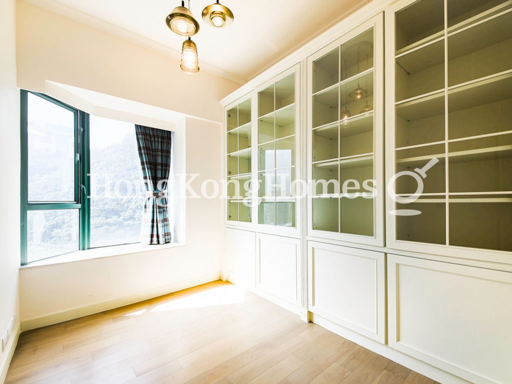 Second Bedroom — Hillsborough Court - Block 01, Mid-levels Central