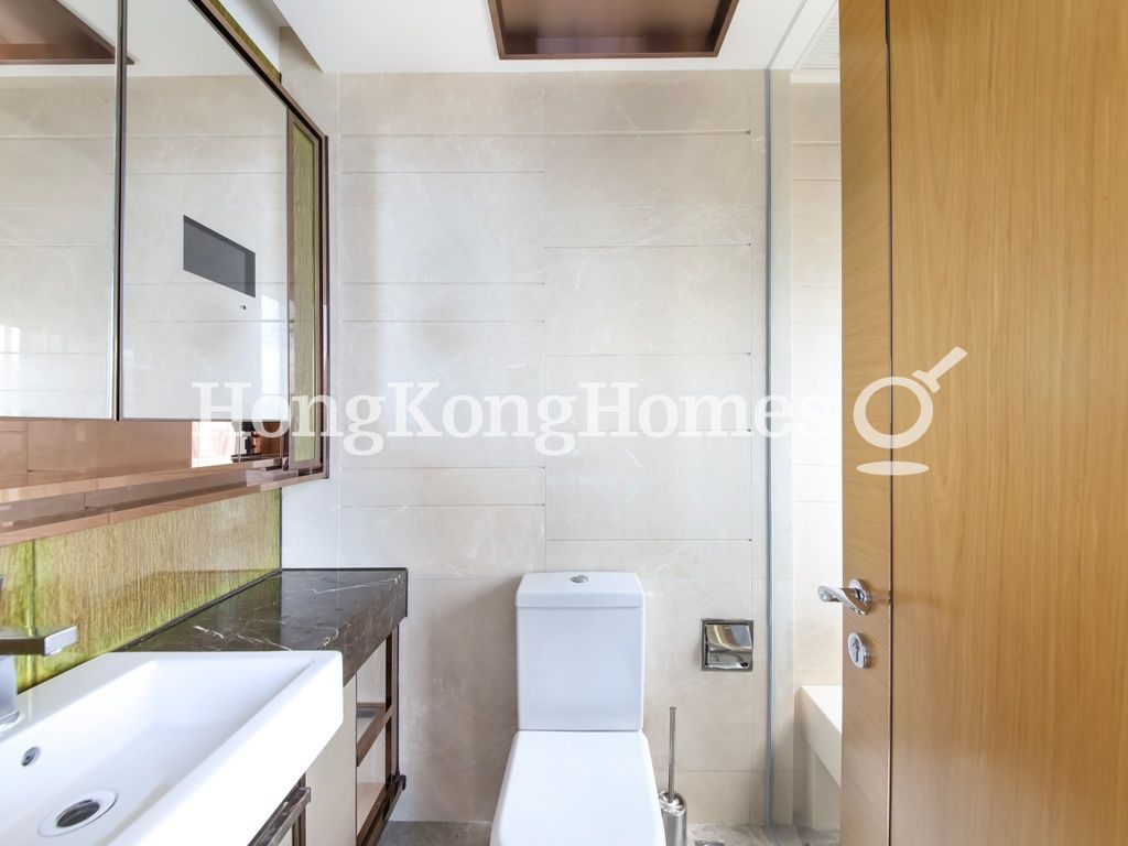 Second Ensuite Bathroom — Imperial Kennedy, Western / Kennedy Town