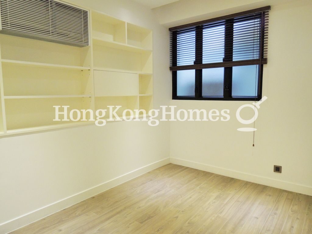 Master Bedroom — Shung Ming Court, Happy Valley