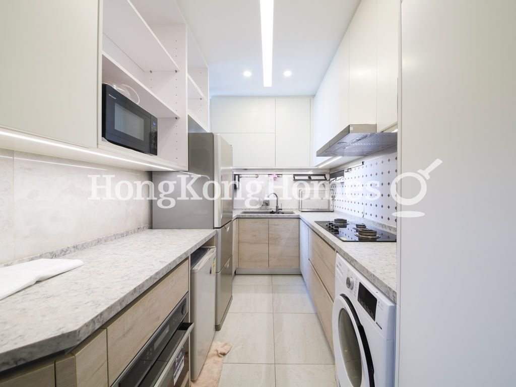Kitchen — Sorrento Tower - 1, Tsim Sha Tsui