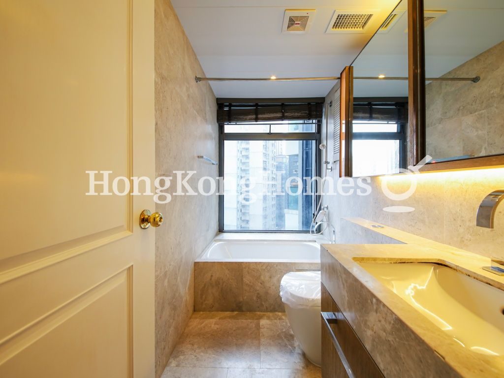 Second Ensuite Bathroom — Azura, Mid-levels West