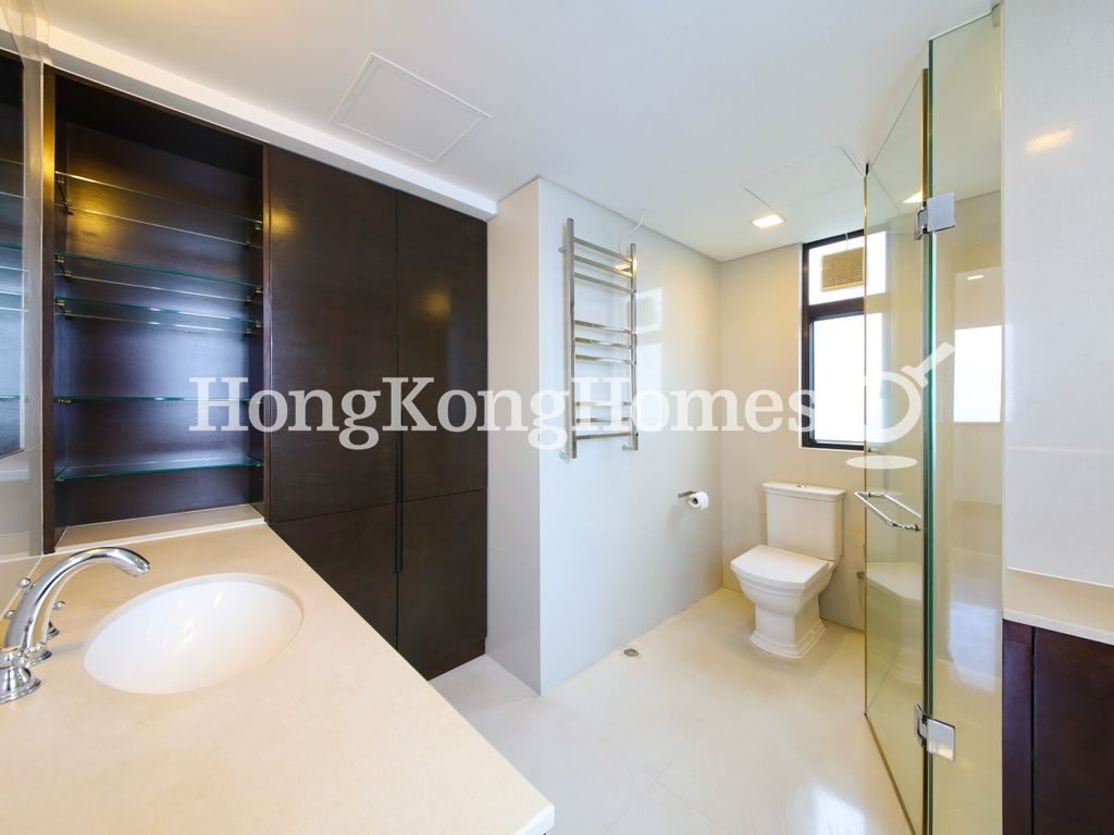Master Bathroom — Cape Mansions - Block A, Pokfulam