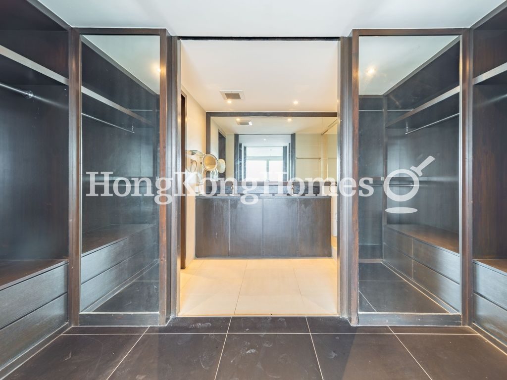 Walk-in Closet in Master Bedroom — Dragon Lake Villa, Clear Water Bay