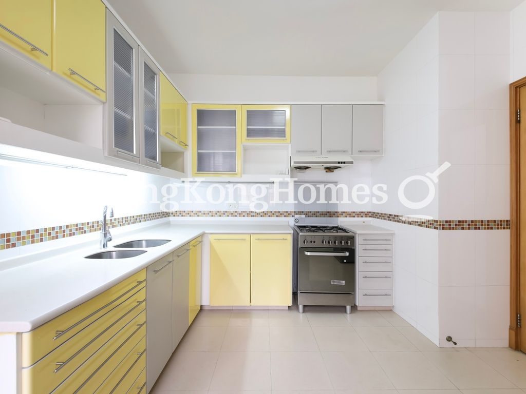 Kitchen — Elm Tree Towers - Block B, Jardine's Lookout