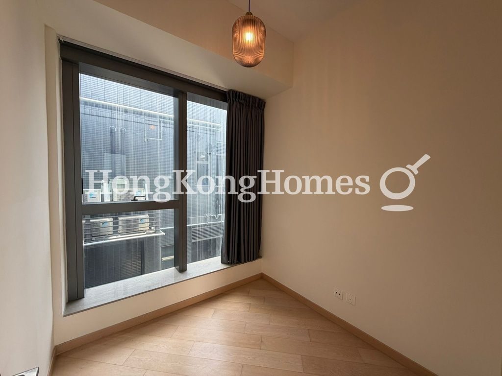 Third Bedroom — Novum West - Tower 2, Western / Kennedy Town