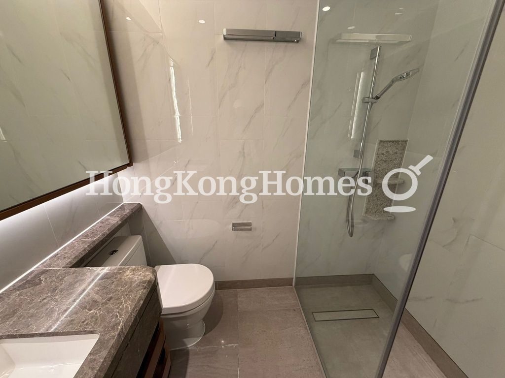 Guest Bathroom — Novum West - Tower 2, Western / Kennedy Town