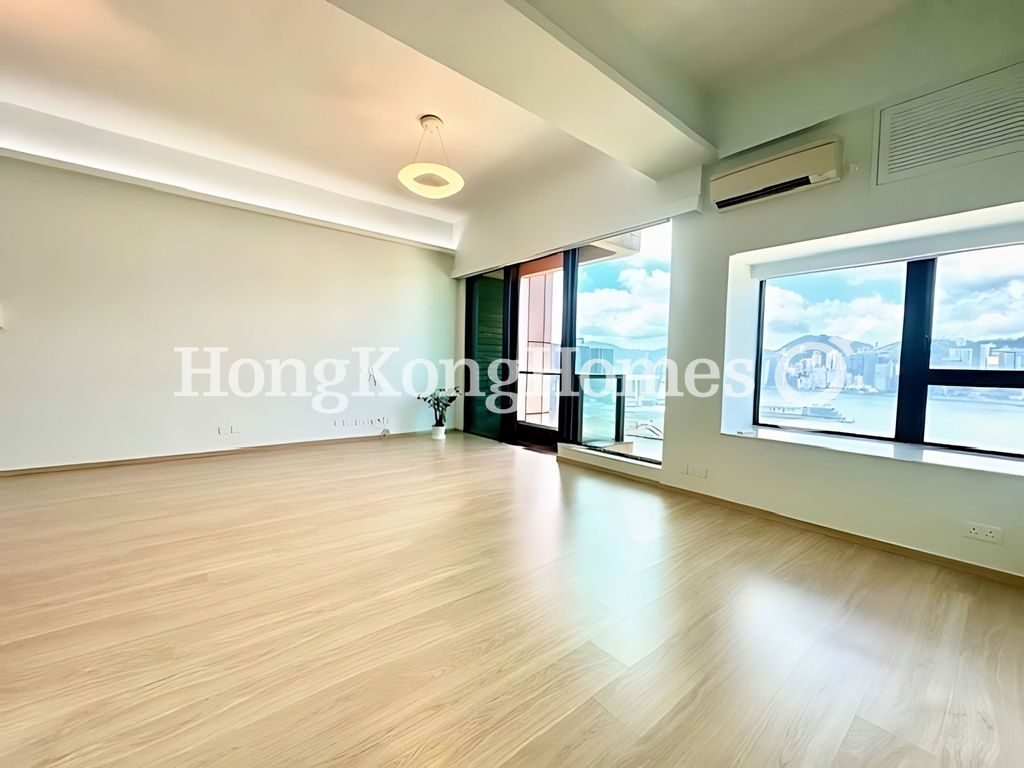 Living Room — The Arch - Block 1 (Sky Tower), Tsim Sha Tsui