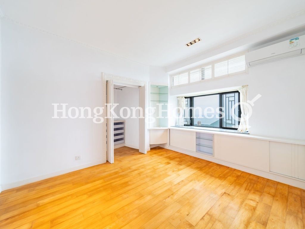 Master Bedroom — Repulse Bay Road, 37 - Block 01, Repulse Bay