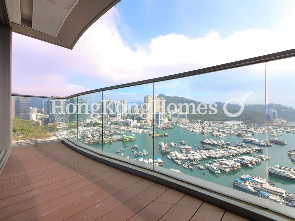 Balcony off Living and Dining Room — Marina South - Tower 02, Ap Lei Chau