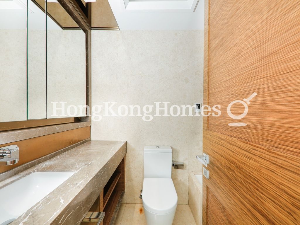 Second Ensuite Bathroom — Marina South - Tower 02, Ap Lei Chau