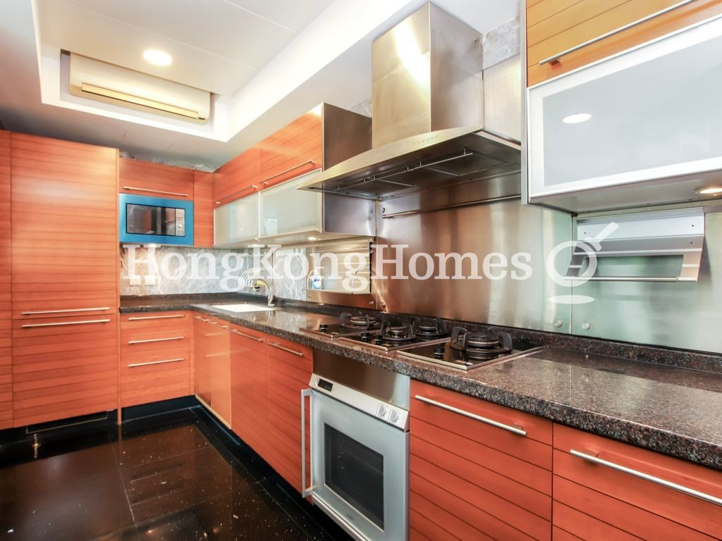 Kitchen — The Leighton Hill - Block 09, Happy Valley