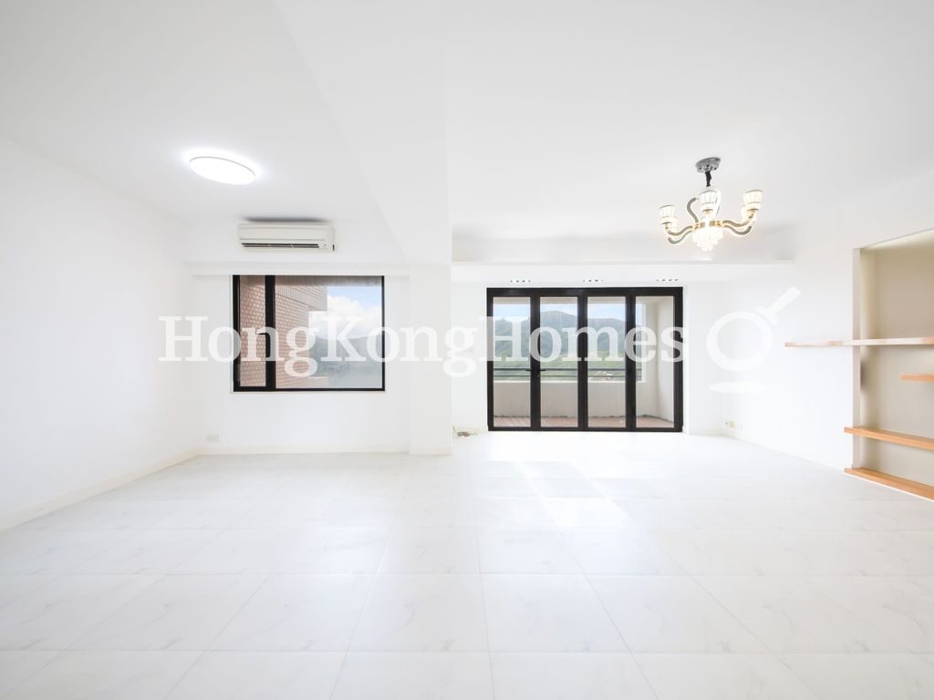 Living and Dining Room — Hong Kong Parkview - Tower 08, Repulse Bay