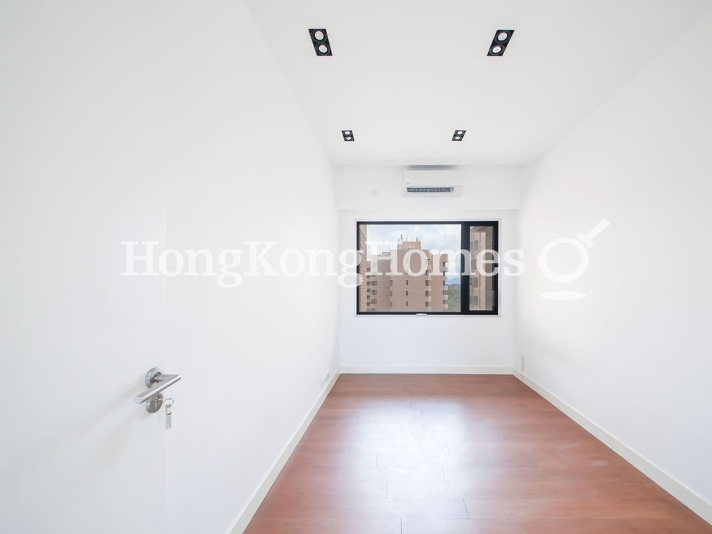 Third Bedroom — Hong Kong Parkview - Tower 08, Repulse Bay
