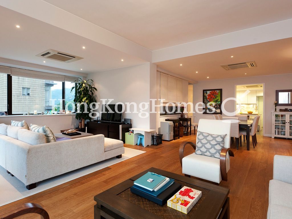 Living and Dining Room — Ridge Court, No. 21C-D, Repulse Bay
