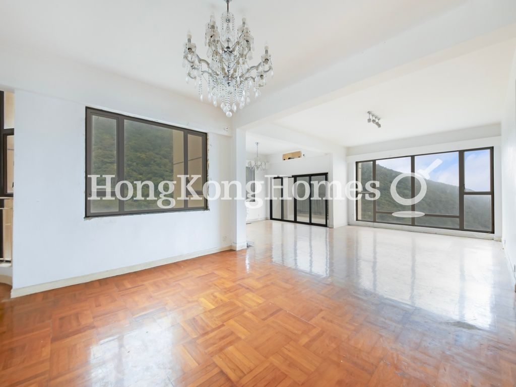 Living and Dining Room — Ridge Court, No. 21A-B, Repulse Bay