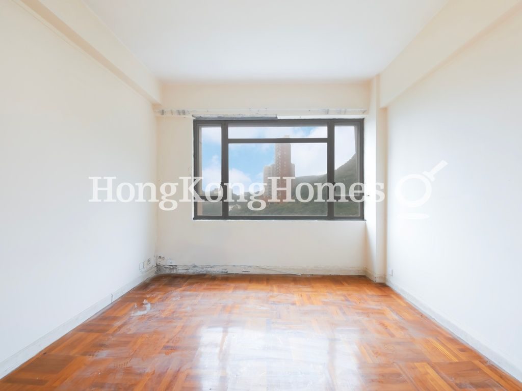Second Bedroom — Ridge Court, No. 21A-B, Repulse Bay