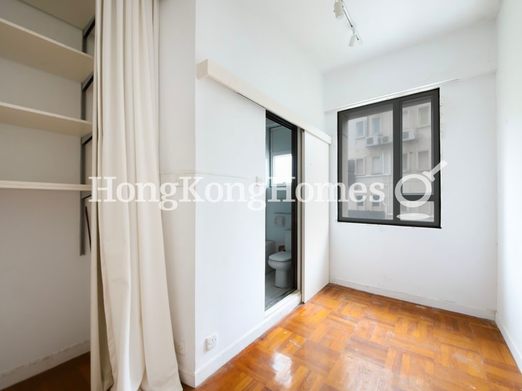 Fourth Bedroom — Ridge Court, No. 21A-B, Repulse Bay