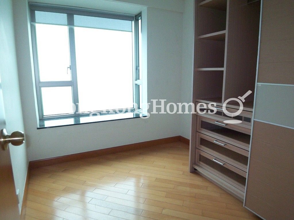 Third Bedroom — Sorrento Tower - 1, Tsim Sha Tsui