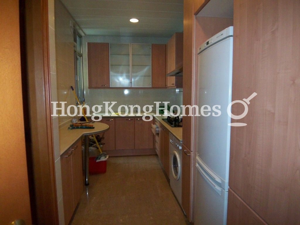 Kitchen — Sorrento Tower - 1, Tsim Sha Tsui