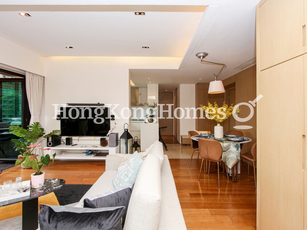 Living and Dining Room — The Arch - Block 1A (Sun Tower), Tsim Sha Tsui