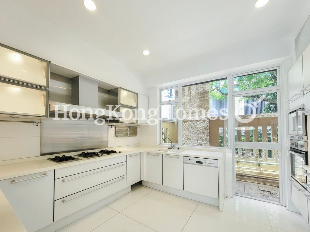 Kitchen — Stanley Court, Stanley