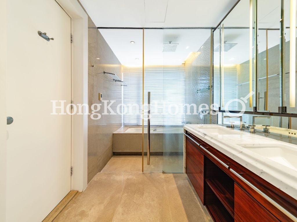 Master Bathroom — Seymour, Mid-levels West