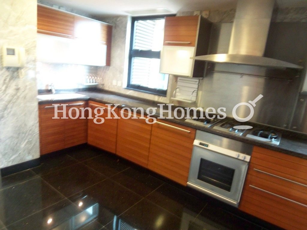Kitchen — The Leighton Hill - Block 02, Happy Valley