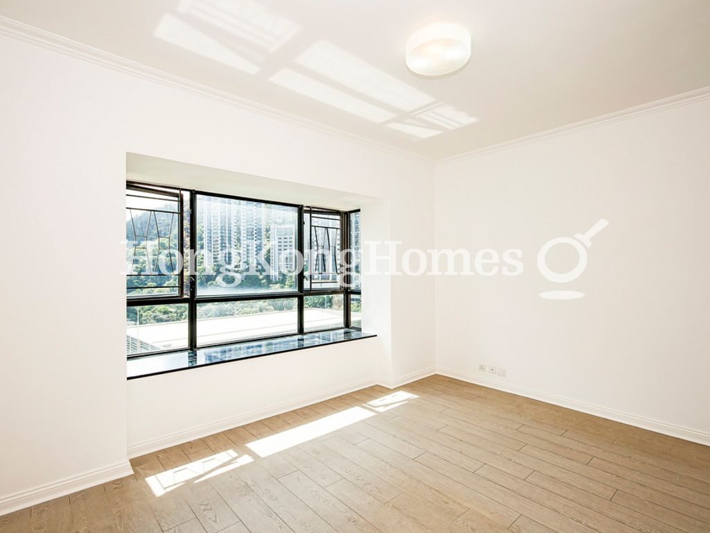 Master Bedroom — Dynasty Court - Block 05, Mid-levels Central
