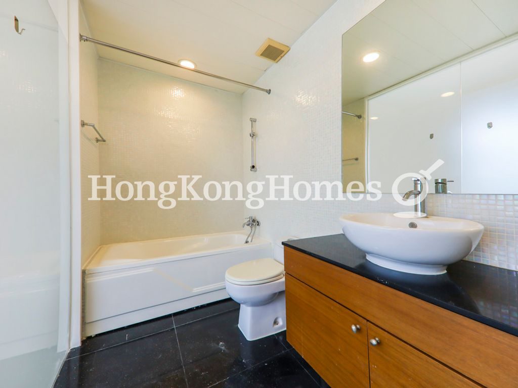 Second Ensuite Bathroom — Carmel Hill, Stanley
