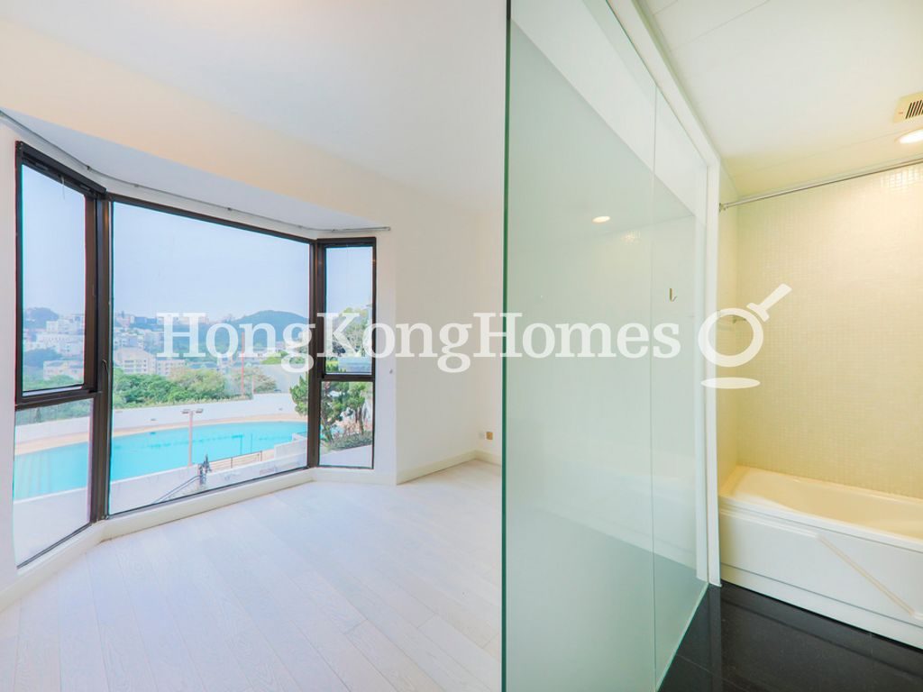 Third Ensuite Bedroom — Carmel Hill, Stanley