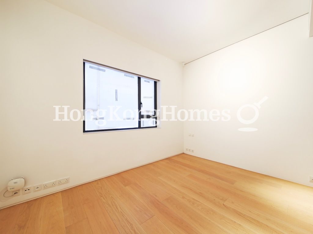 Second Ensuite Bedroom — Grosvenor House, Mid-levels Central