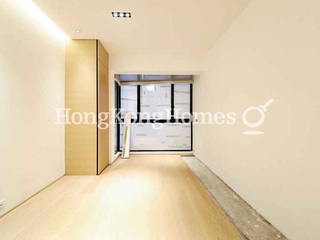 Third Bedroom — Grosvenor House, Mid-levels Central
