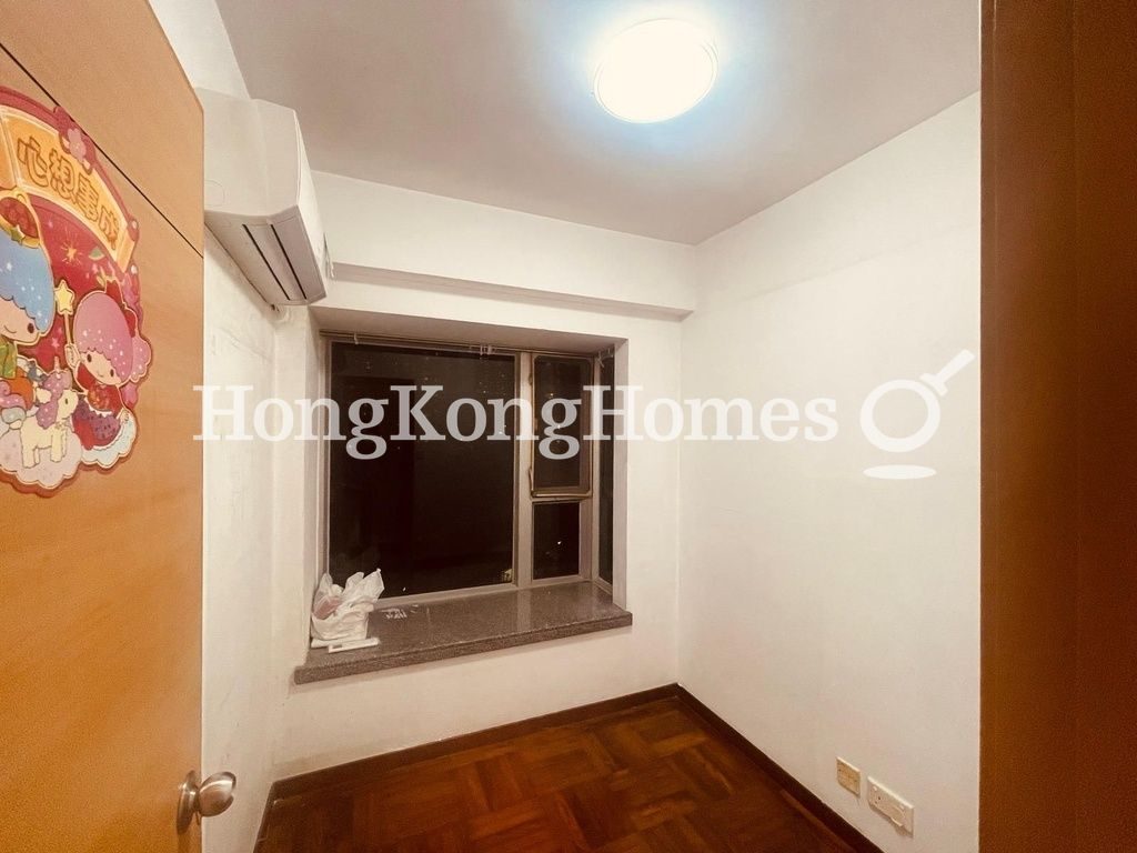 Second Bedroom — Metro Harbour View - Ph 02, Blk 09, Tai Kok Tsui