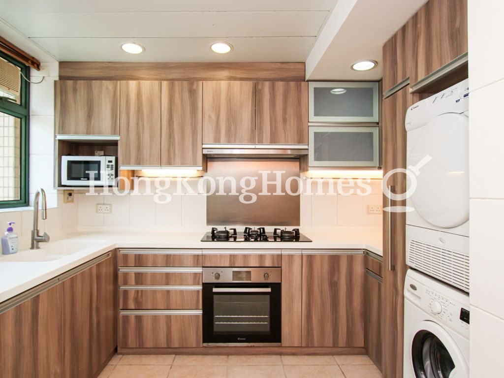 Kitchen — Royalton II, Pokfulam