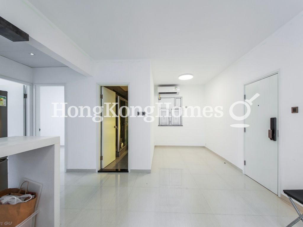 Living and Dining Room — Wun Sha Tower, Causeway Bay