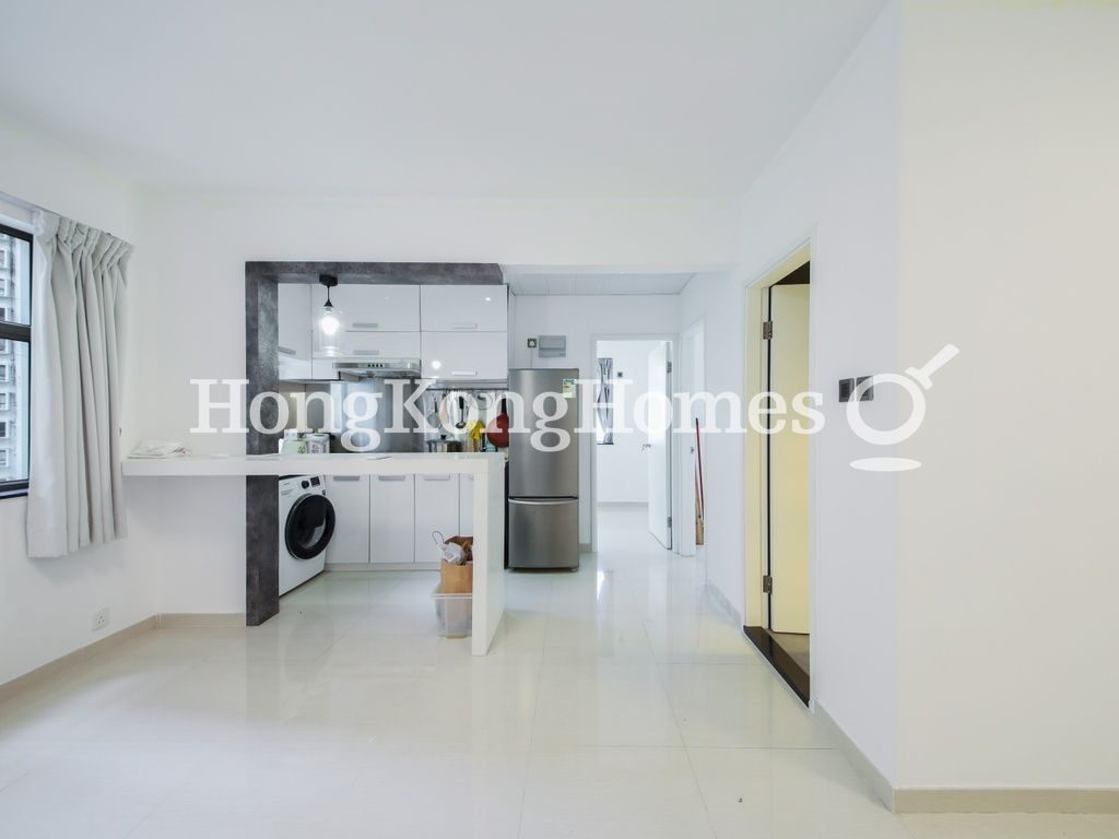 Living and Dining Room — Wun Sha Tower, Causeway Bay