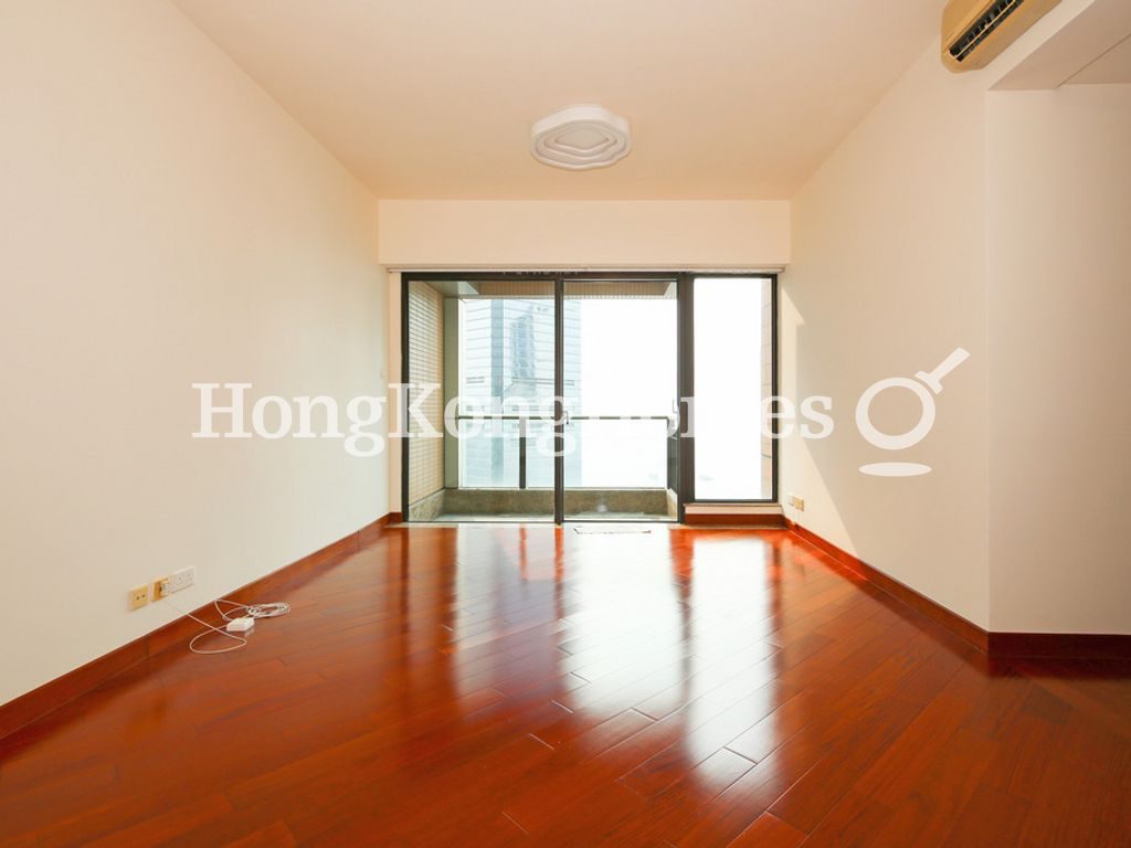 Living and Dining Room — The Arch - Block 2 (Star Tower), Tsim Sha Tsui