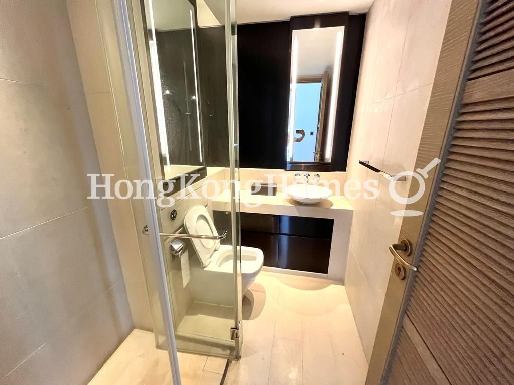 Guest Bathroom — The Pavilia Hill, North Point
