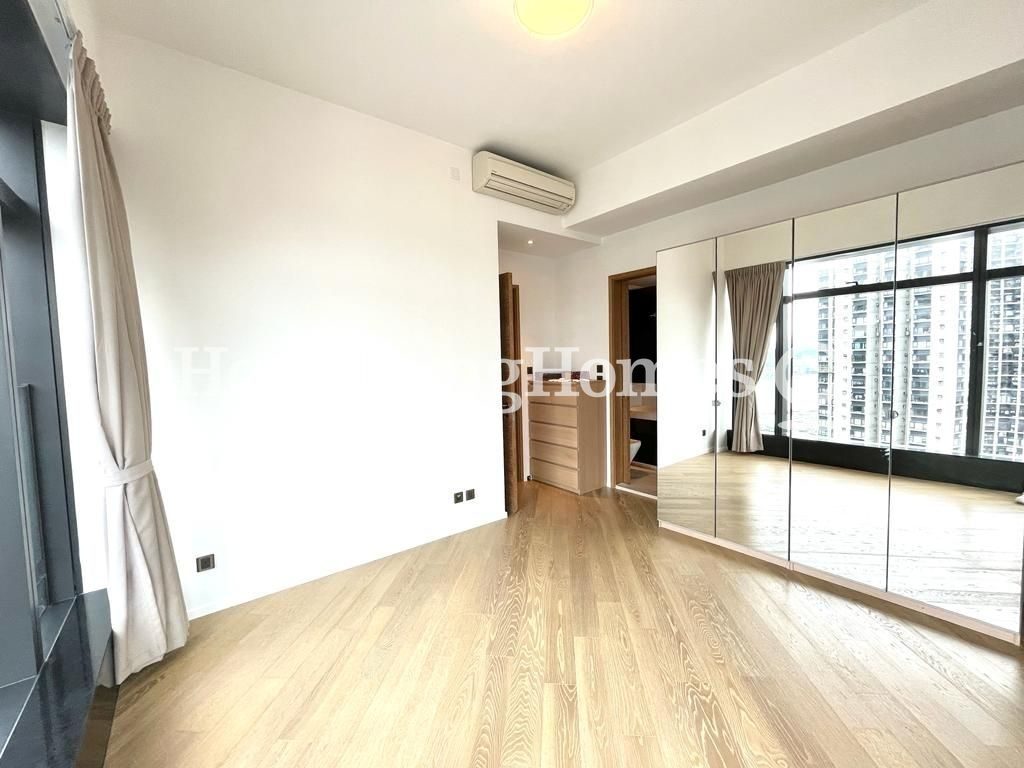 Master Bedroom — The Pavilia Hill, North Point