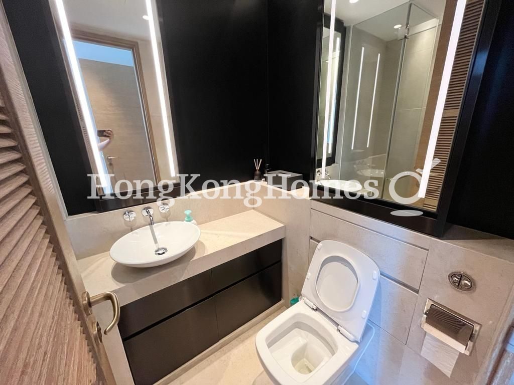 Second Ensuite Bathroom — The Pavilia Hill, North Point