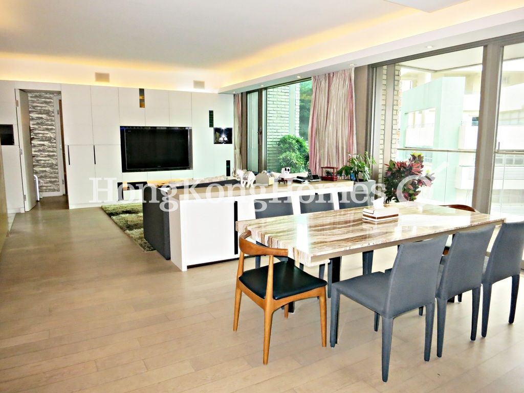 Living and Dining Room — Celestial Heights-Celestial Avenue No. 10, Ho Man Tin / Waterloo Road
