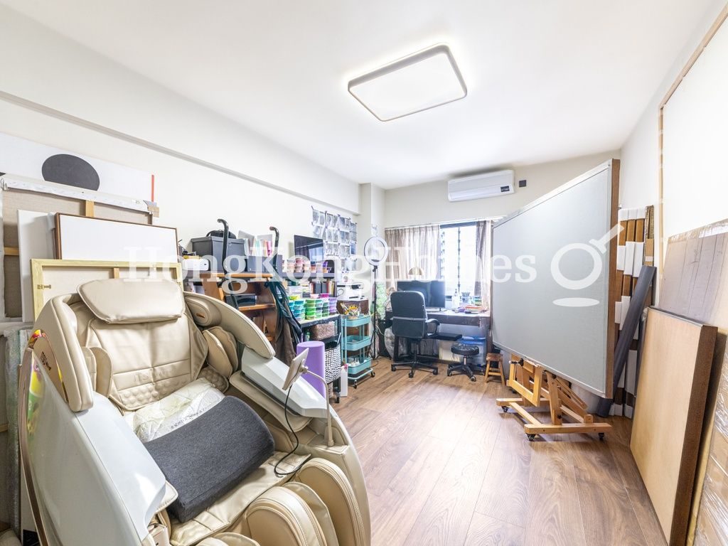 Fourth Bedroom — Repulse Bay Garden - Block 07-08, Repulse Bay