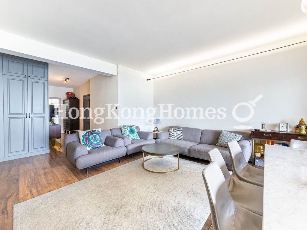 Living and Dining Room — Repulse Bay Garden - Block 07-08, Repulse Bay