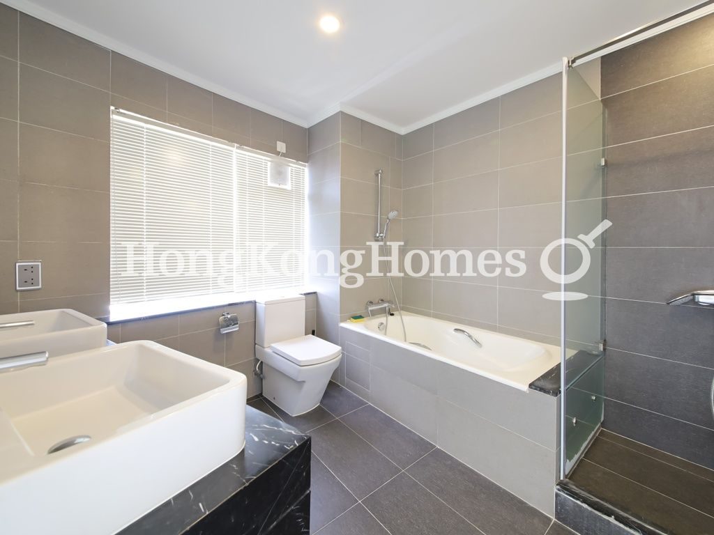 Master Bathroom — Century Tower I, Mid-levels Central